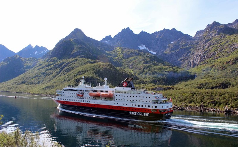 Hurtigruten-illustrasjonsfoto